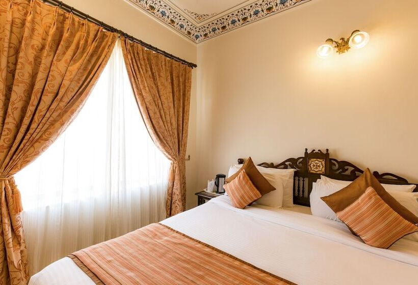 Номер Deluxe, Umaid Residency  A Regal Heritage Home