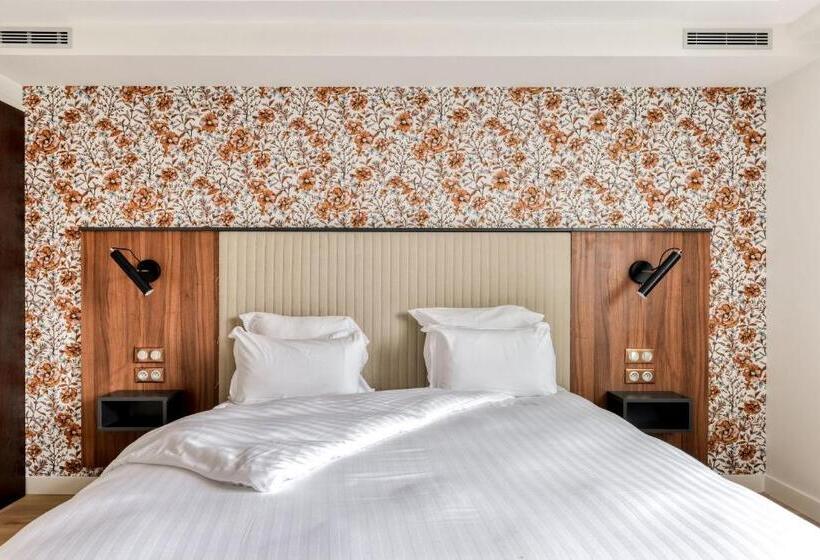 Номер Deluxe Кровать Кинг, Zenitude Hotel La Valadiere, Ascend Hotel Collection