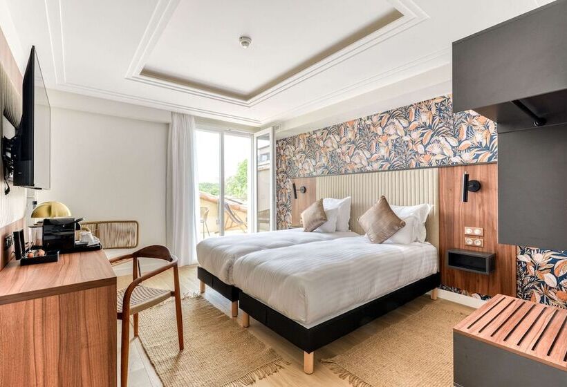 Номер Стандарт, Zenitude Hotel La Valadiere, Ascend Hotel Collection