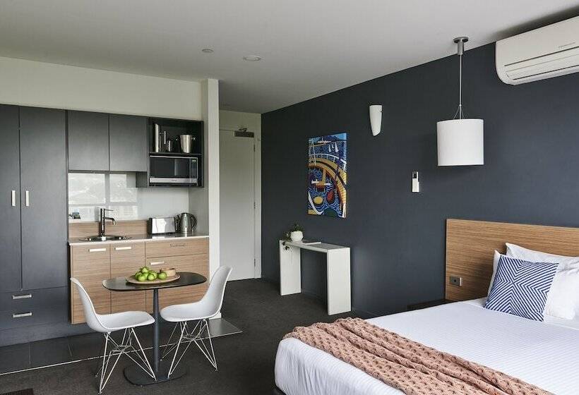 스탠다드 스튜디오, Oaks Vue Suites Geelong