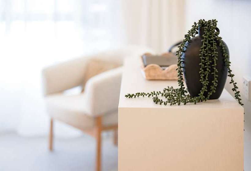 스탠다드 스튜디오, Oaks Vue Suites Geelong