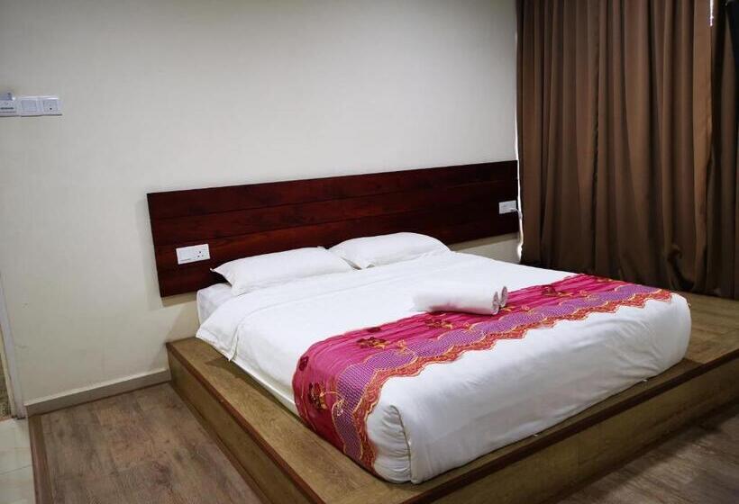 Номер Deluxe, Mass Hotel Mentakab