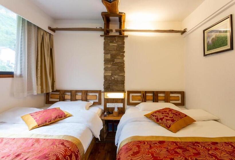 Номер Basic, Destination Youth Hostel