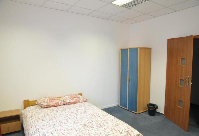 اتاق اکونومی, Erasmus Rooms Genius