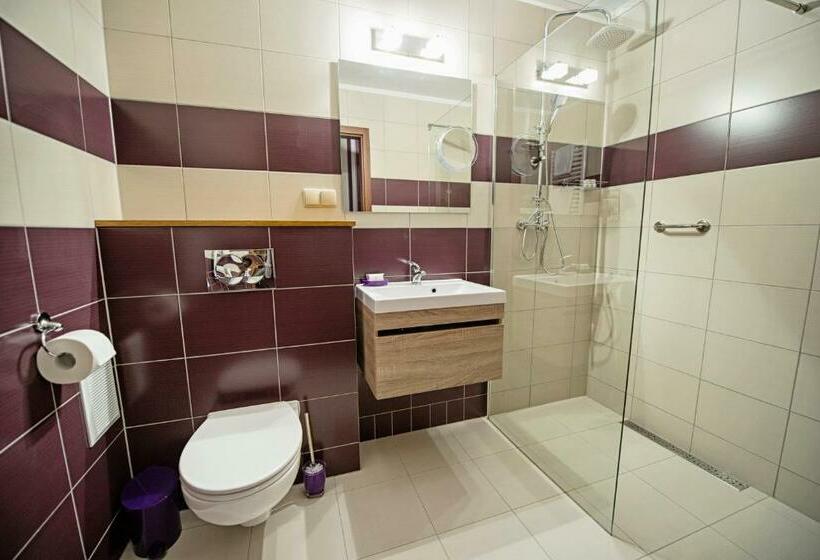 Номер Superior, żabi Dwór   Hotel   Restauracja   Spa