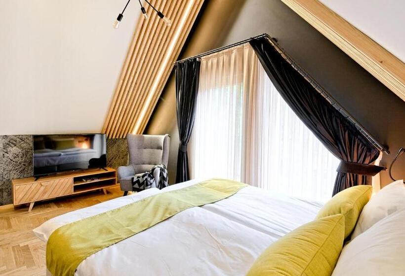 1 Bedroom Executive Apartment, Harda House Friends & Spa