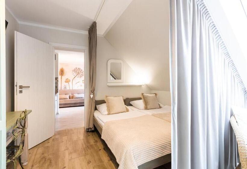Люкс 2 Спальни, Apartementy   Weranda   Z Ogrodem W Centrum