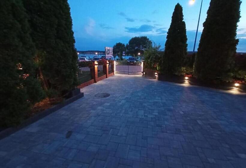 Номер Стандарт с Гидромассажем, Pokoje Hotelowe Nad Zalewem