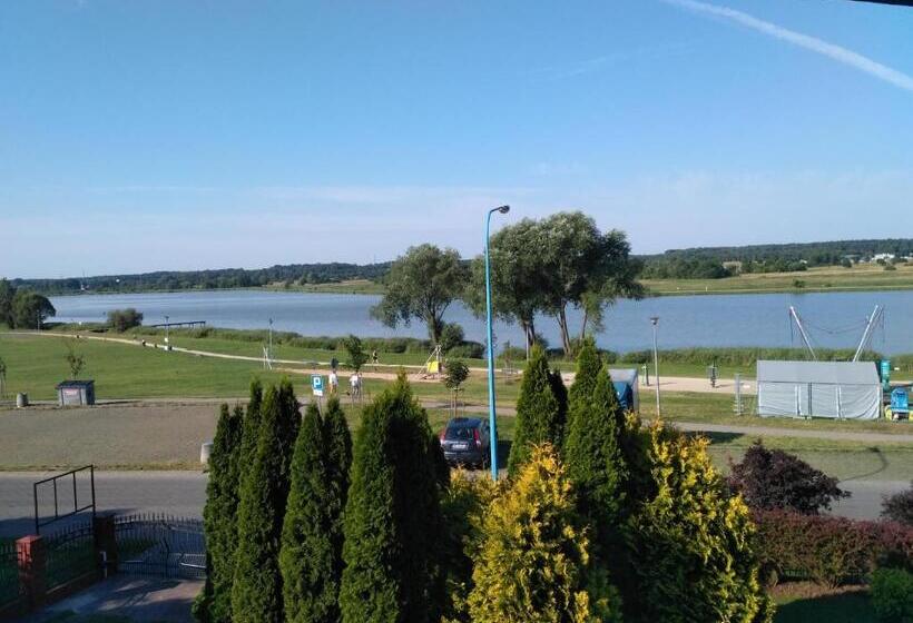 Номер Стандарт с Балконом, Pokoje Hotelowe Nad Zalewem
