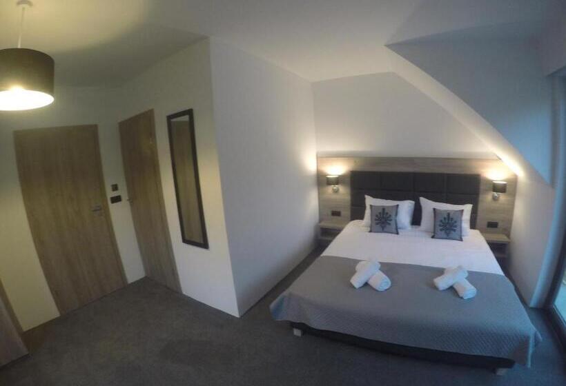 Номер Deluxe с Балконом, Silver Residence