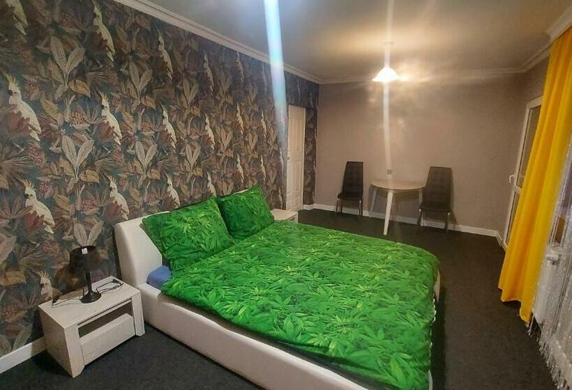 Номер Стандарт с Балконом, Villa Veronika