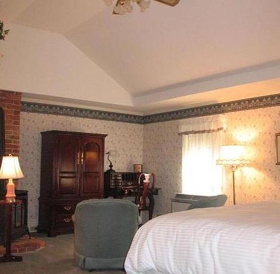 Полулюкс, Birdinhand Village Inn & Suites