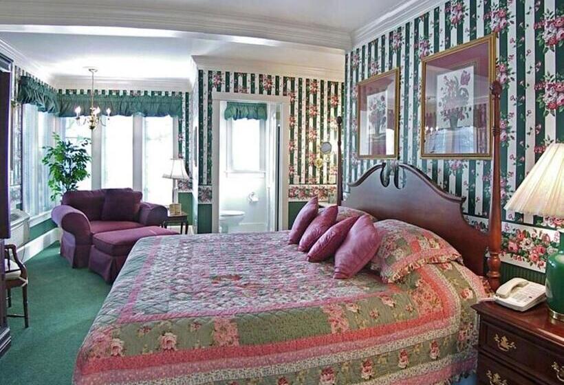 Люкс Кровать Кинг, Birdinhand Village Inn & Suites