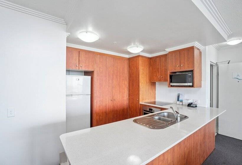 Апартаменты 3 Спальни, Crystal Bay On The Broadwater