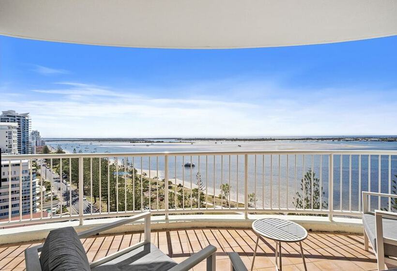 Апартаменты Deluxe 3 Спальни, Crystal Bay On The Broadwater