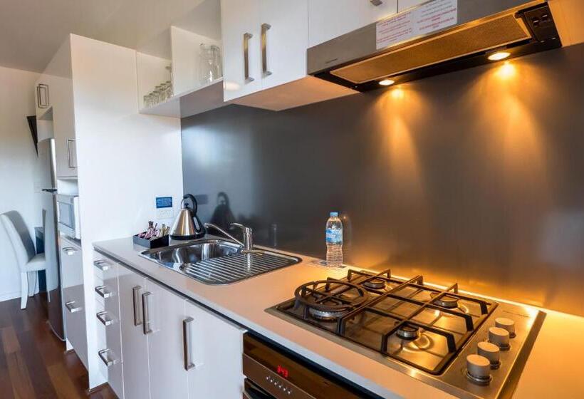 Люкс 2 Спальни, Essence Apartments Chermside