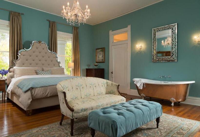 수피리어 스위트, The Twelve Oaks Bed & Breakfast