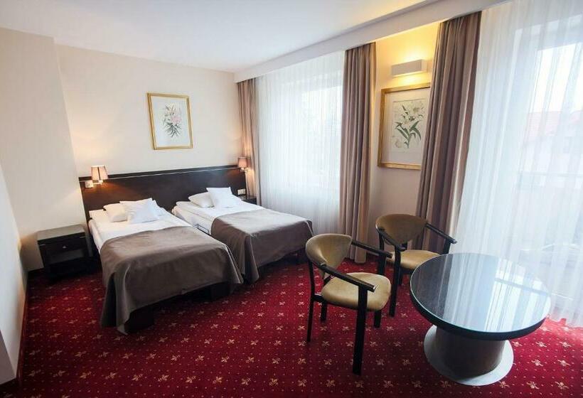 Номер Стандарт, Restauracja Hotel Vip