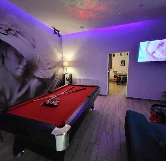 سوییت جونیور لوکس, Apartamenty Premium Pretty Woman Self Check In 24h   Bytom Chorzów Katowice