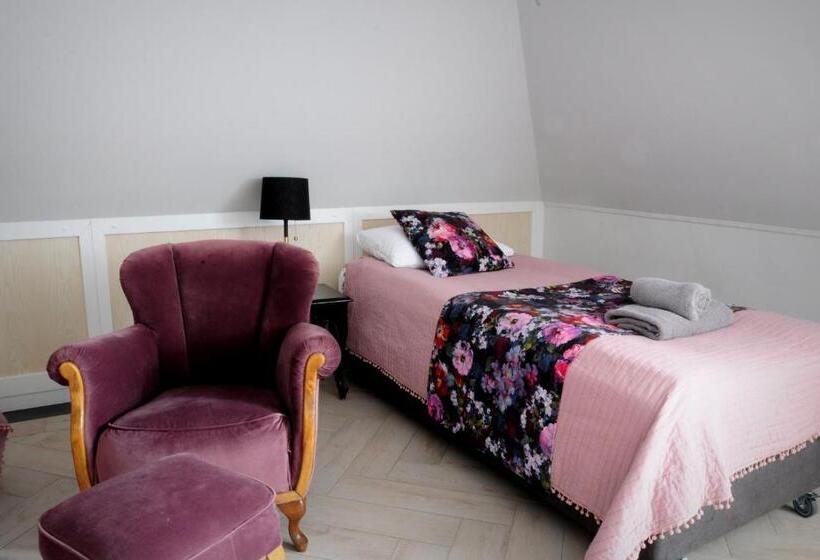 Люкс 2 Спальни, Czarna Dama Apartamenty