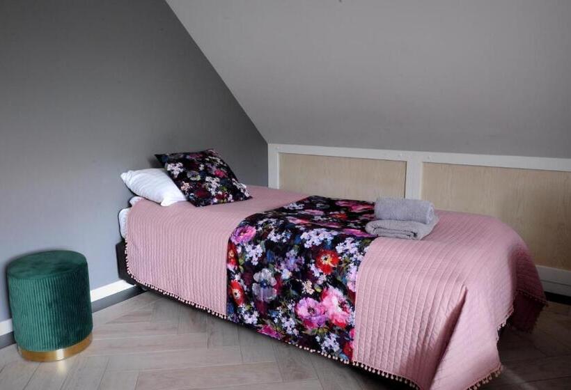 Люкс 2 Спальни, Czarna Dama Apartamenty