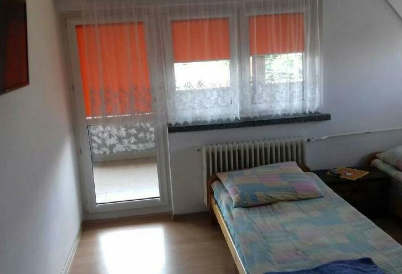 غرفة قياسية, Uslugi Hotelowe Władysław