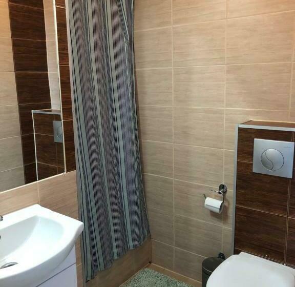 Номер Стандарт, Hostel Przed świtem