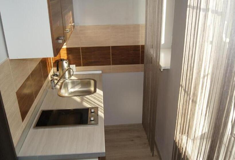 Апартаменты 1 Спальня, Hostel Przed świtem