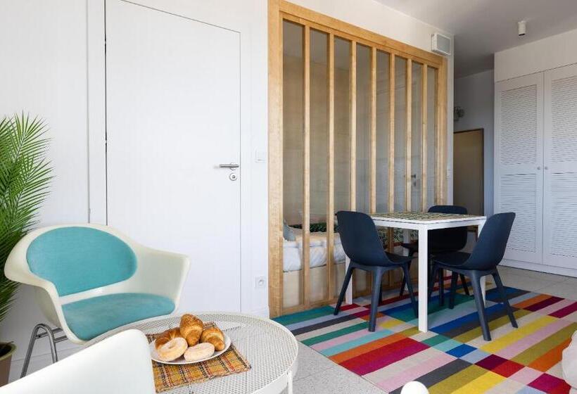 استودیوی استاندارد با چشم‌انداز دریا, Apartamenty Your Seaside