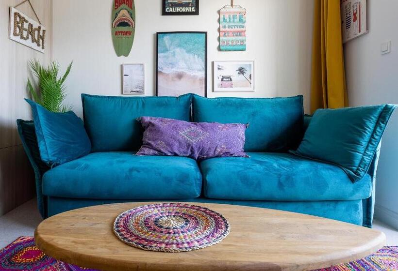 سوییت با چشم‌انداز دریا, Apartamenty Your Seaside