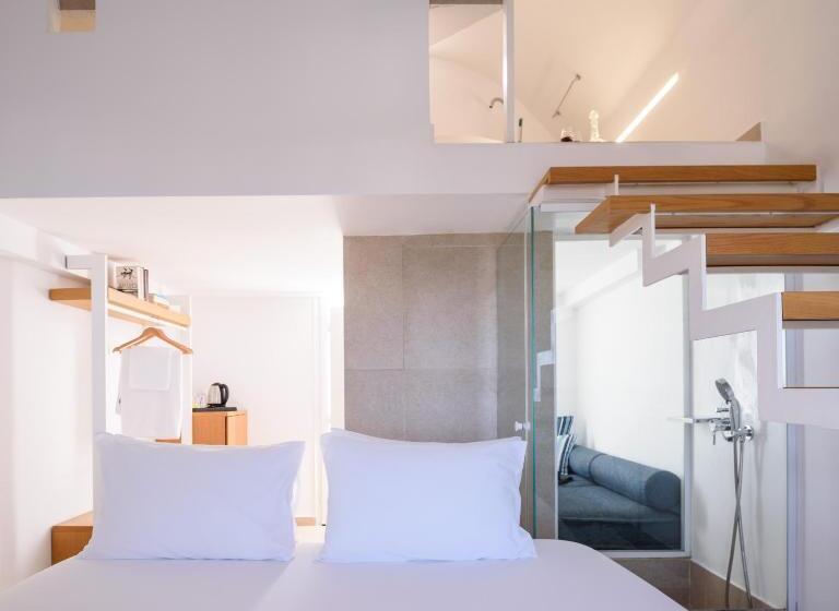 带按摩浴缸和海景的套房, Muses Cycladic Suites
