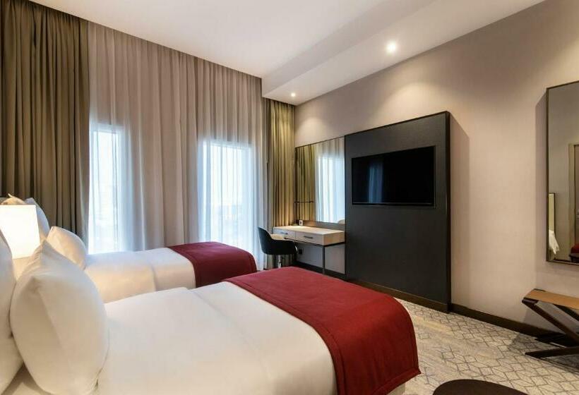 Номер Стандарт, Ramada By Wyndham Riyadh King Fahd Road