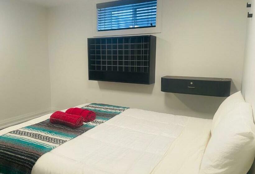 חדר דלוקס, Contemporary Stay Near Horseshoe Fall