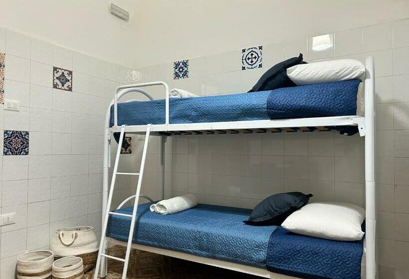 Семейный Номер, Meta Salento Rooms