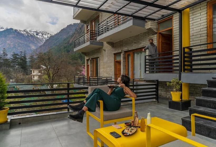 Номер Deluxe с Террасой, The Hosteller Kasol, Parvati Valley