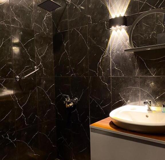 豪华三人间, Safir Hotels Silivri