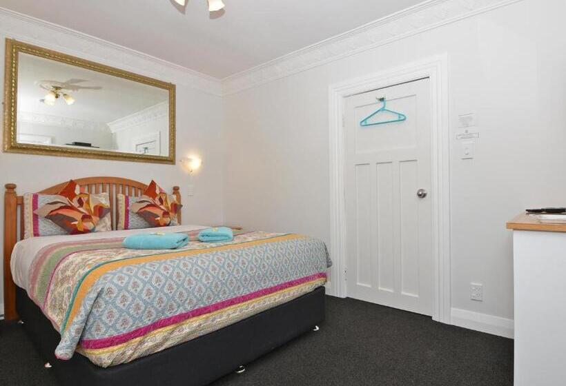 Люкс Повышенной Комфортности, Richmond Guest House