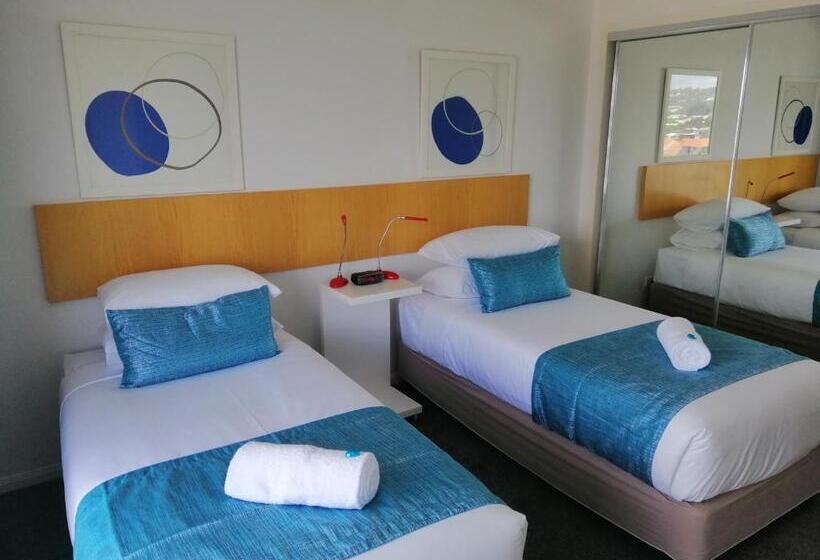 Апартаменты 3 Спальни Вид на Море, Catalina Resort