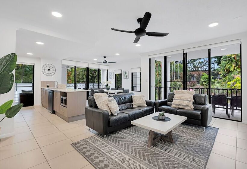 Апартаменты 3 Спальни, Elysium Apartments