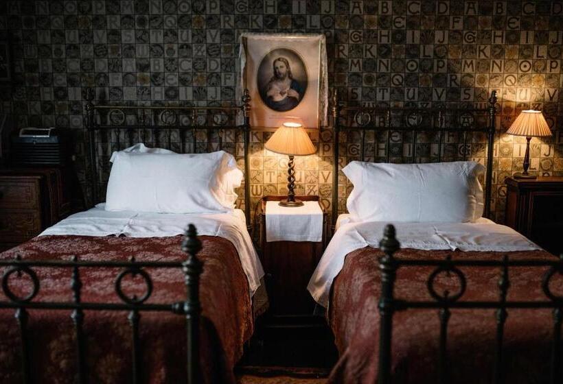 带共用浴室的标准房间, St Benedict   Victorian Bed And Breakfast