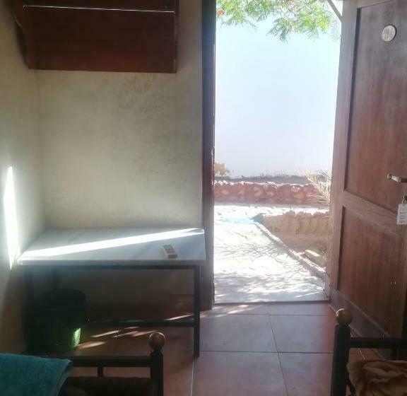 اتاق استاندارد, Bedouins Inn Village