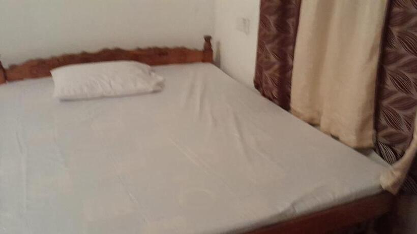 غرفة قياسية, Unawatuna White Villa