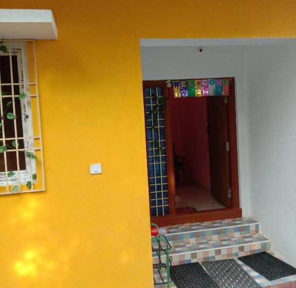 اتاق خانوادگی, Thendral Homes 1bhk