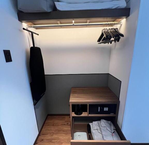 Студио Стандарт с Видом, Citadines Harbour Front Yokohama
