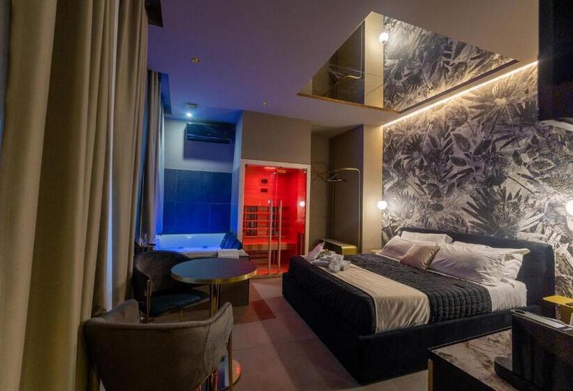 اتاق استاندارد با وان آب گرم, Gold Suite&spa