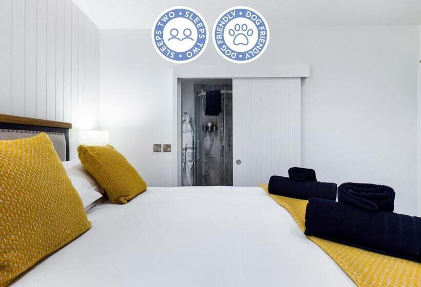 اتاق سوپریور با تخت بزرگ, Driftwood Boutique Guest House
