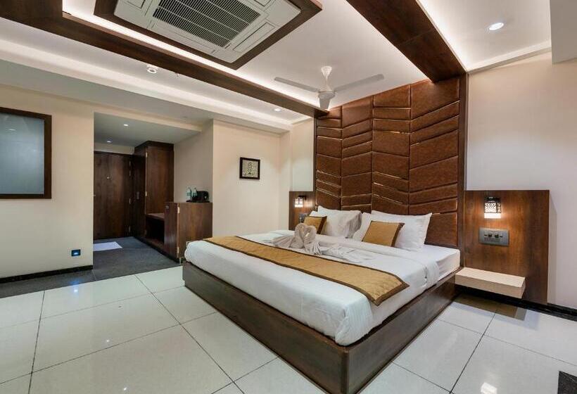 Люкс, Golden Leaf Resort