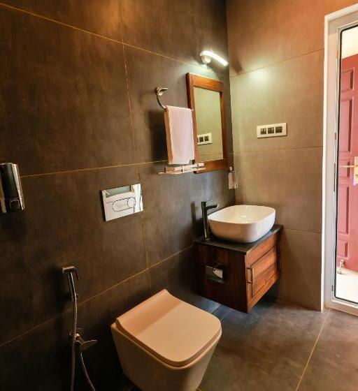 Номер Deluxe с Балконом, The Windy Mist Resort Munnar
