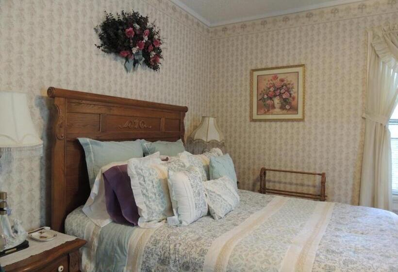 스탠다드 룸 가든 전망, Brookview Manor Inn