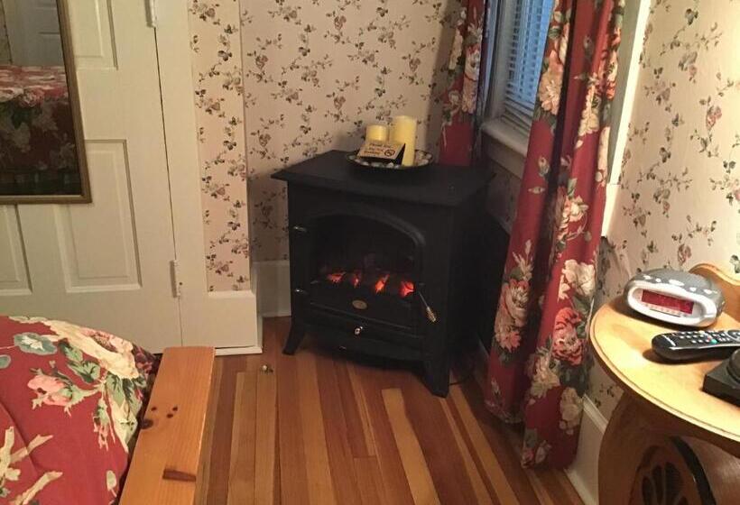 스탠다드 자쿠지 룸, Brookview Manor Inn